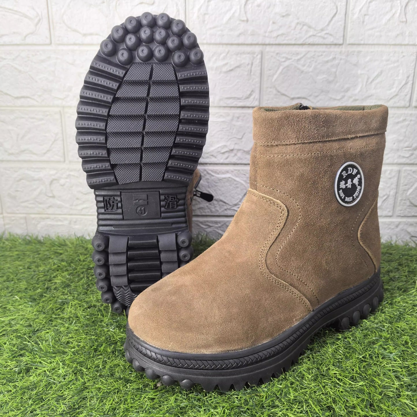 Outdoor Pure Wool Labor Protection Shoes Fleece-lined Thick Fur Integrated Short Boots