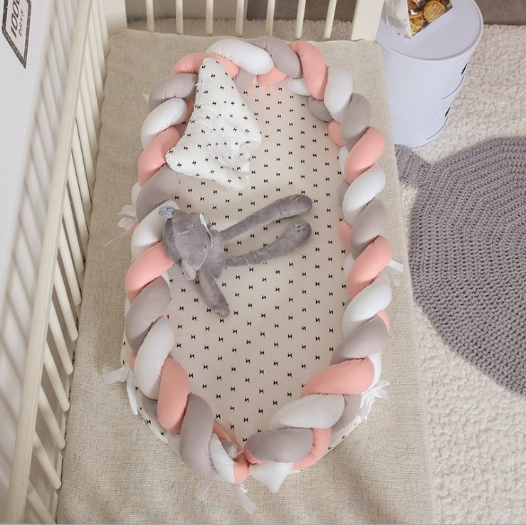 Portable cotton crib