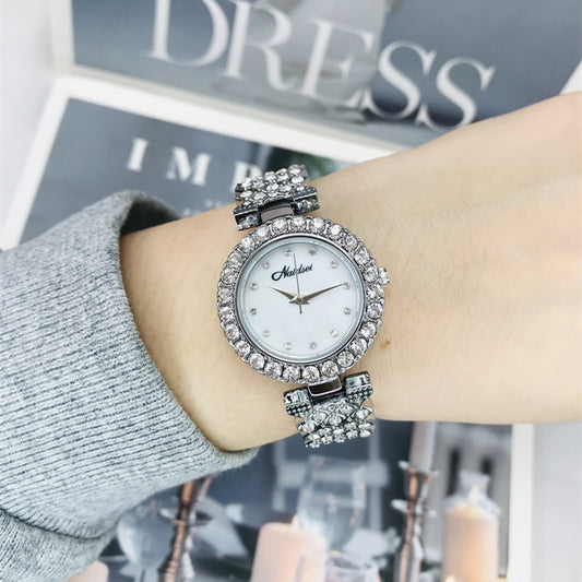 Women's Watch Luxury Diamond Fritillary Surface Small Dial Bracelet Full Diamond