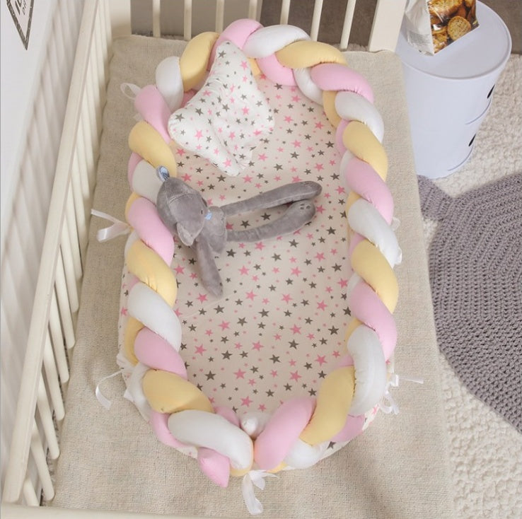 Portable cotton crib