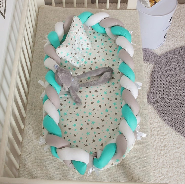 Portable cotton crib