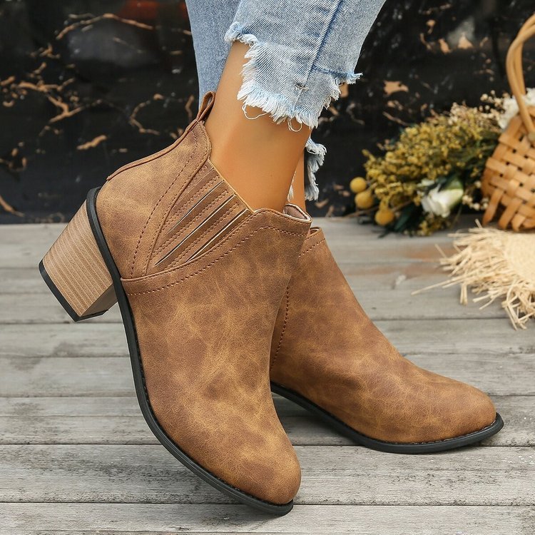 European And American Plus Size Pointed Chunky Heel Martin Boots Women