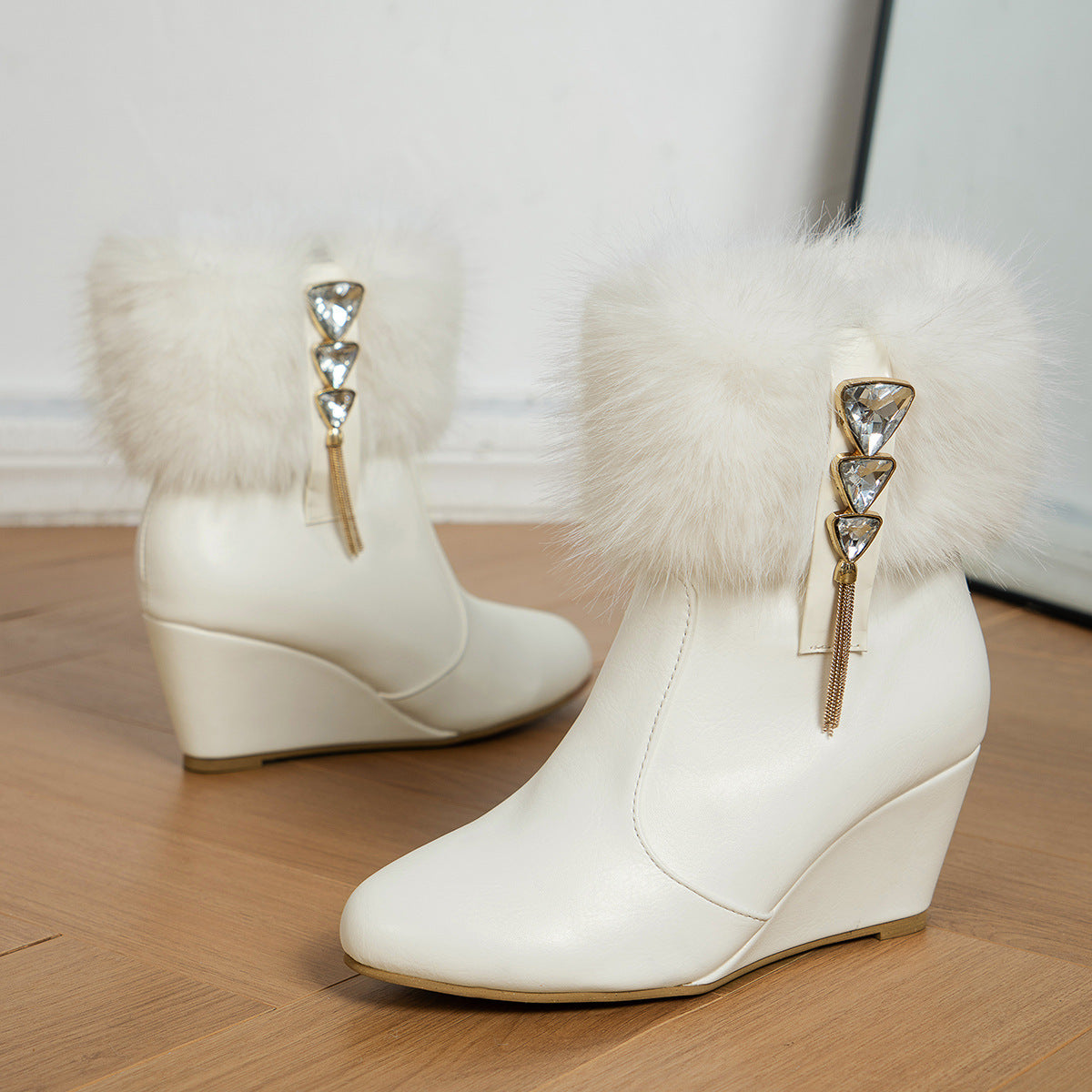 Women's Drill Buckle Plush Decoration Warm Wedge Mid-calf Boots