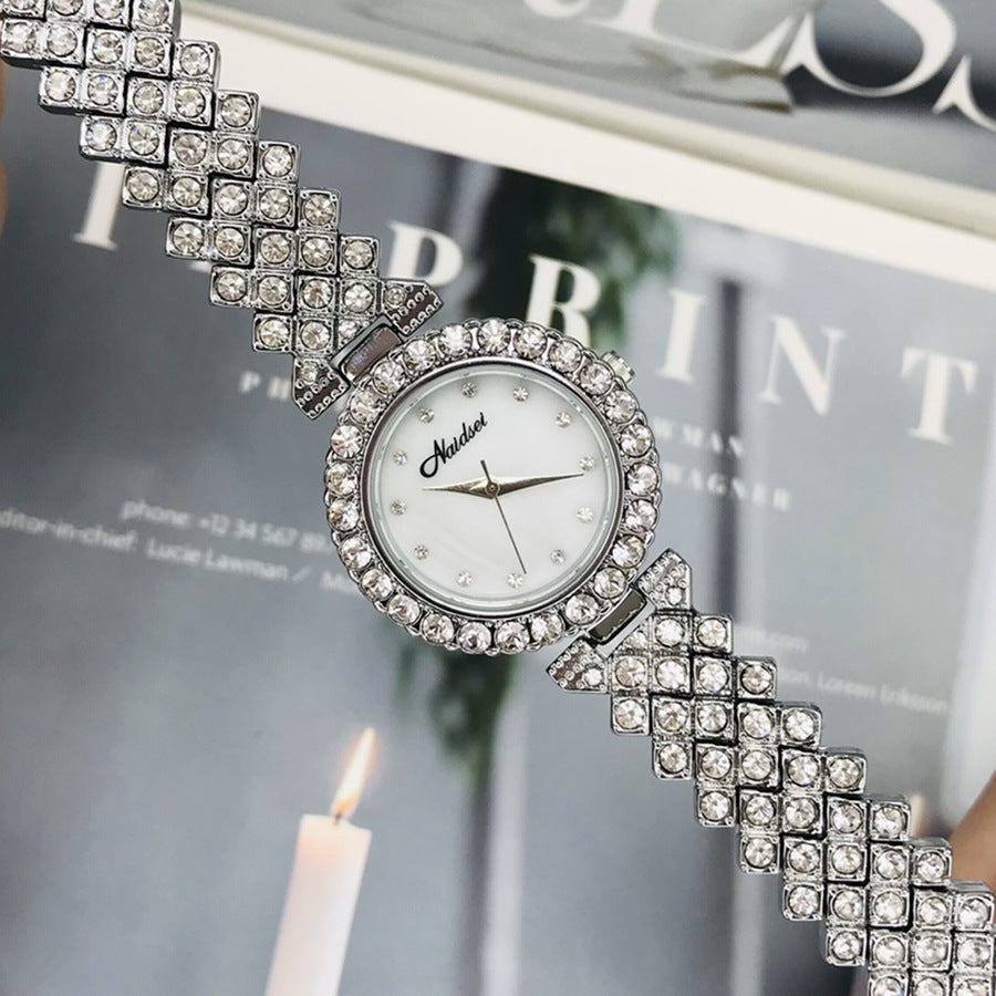 Women's Watch Luxury Diamond Fritillary Surface Small Dial Bracelet Full Diamond