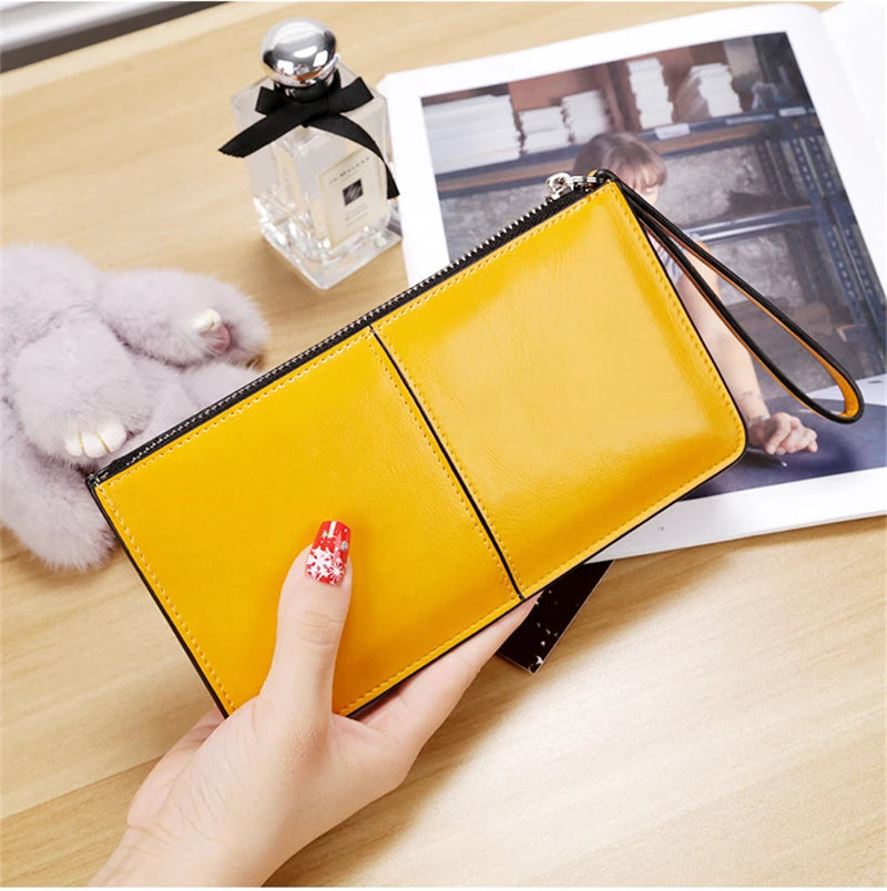 Women's Vintage Oil Wax Leather Zipper Clutch Wallet Female Large Capacity Coin Purse Ladies Wristband Simple Card Holder Wallet