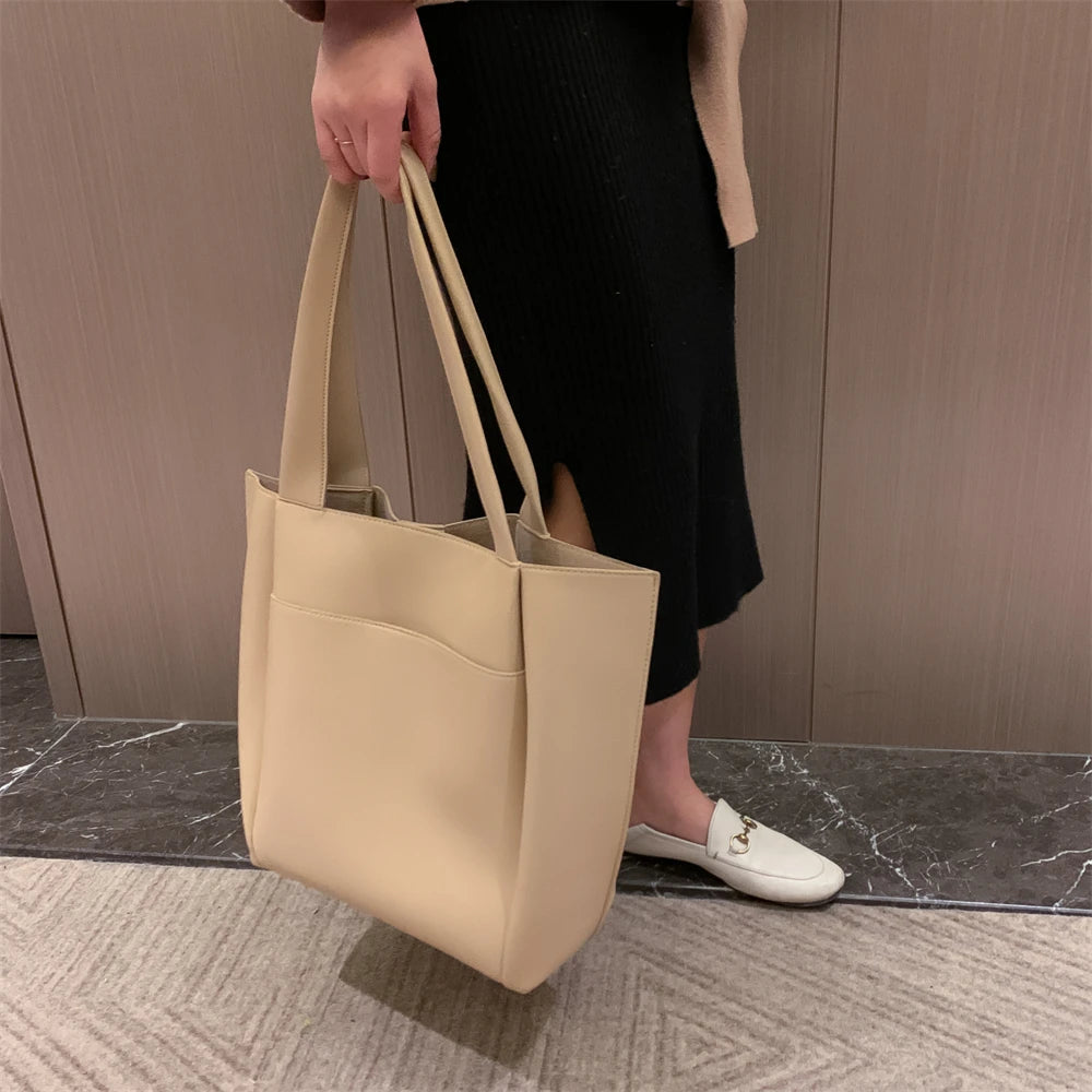 Sac fourre-tout décontracté en cuir souple de haute qualité pour femme, couleur unie, grande capacité, sac à bandoulière simple avec poche extérieure