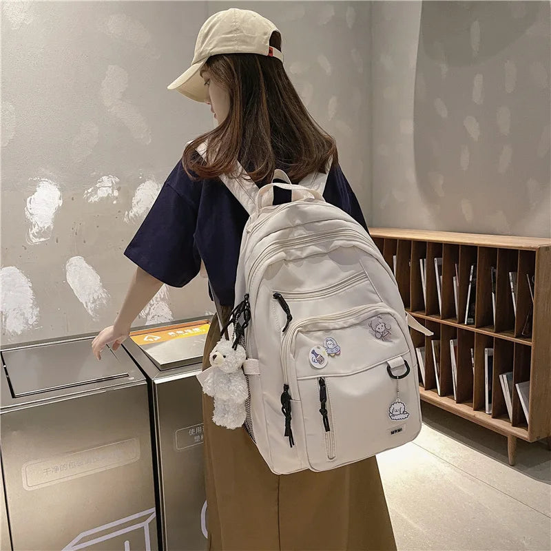 Fashion Big Student Backpack NEW Badge Rucksack Girls School Bag High Capacity Women Backpack Female Cute Leisure Travel Mochila