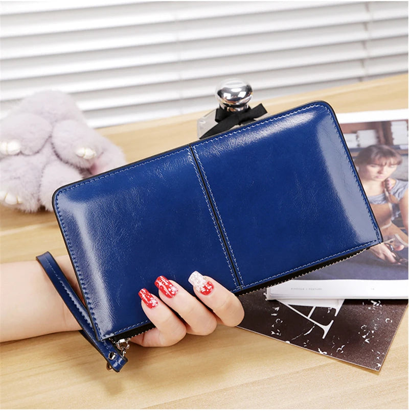 Women's Vintage Oil Wax Leather Zipper Clutch Wallet Female Large Capacity Coin Purse Ladies Wristband Simple Card Holder Wallet