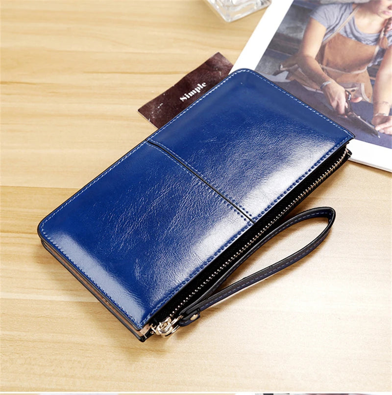 Women's Vintage Oil Wax Leather Zipper Clutch Wallet Female Large Capacity Coin Purse Ladies Wristband Simple Card Holder Wallet