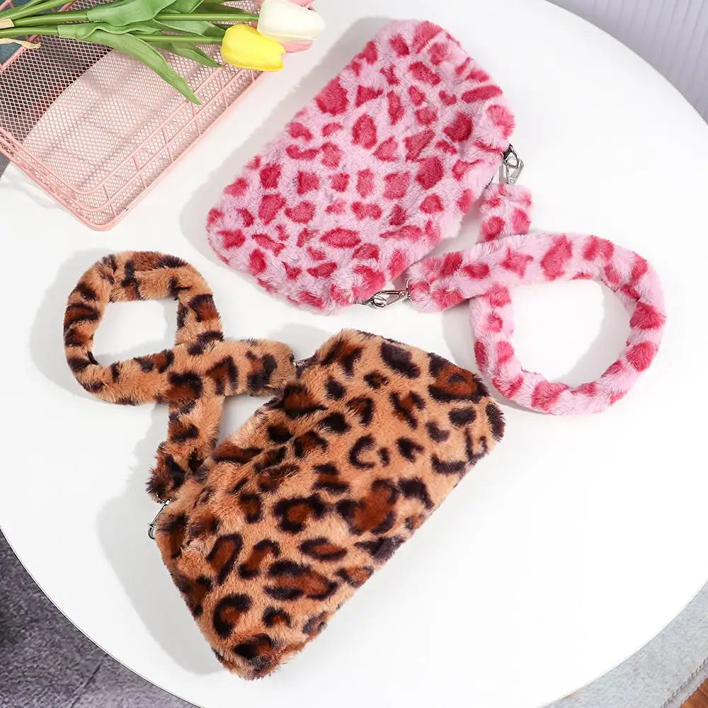 New Women's Casual Shoulder Bag Animal Print Leopard Plush Lady Shoulder Underarm Bag Female Messenger Bag Crossbody Bags