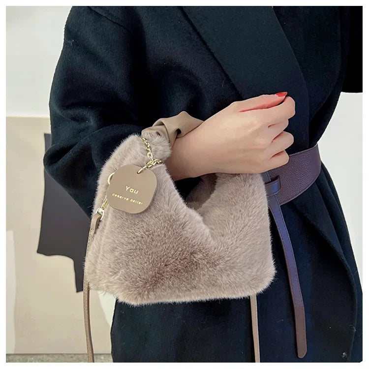 New Fashion Women Lady Shoulder Underarm Bag Solid Color Soft Plush Handbag Fluffy Totes Purse Autumn Winter Shopping Bag