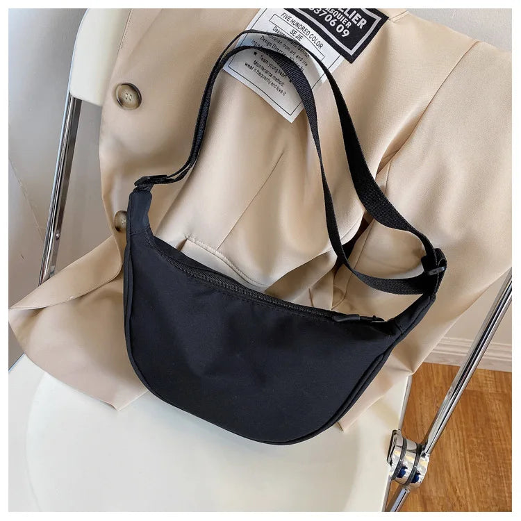 2023 New Nylon Messenger Bags Fashion Dumpling Bag for Women Nylon Crossbody Bag Half Moon Armpit Bag Large Shoulder Bags