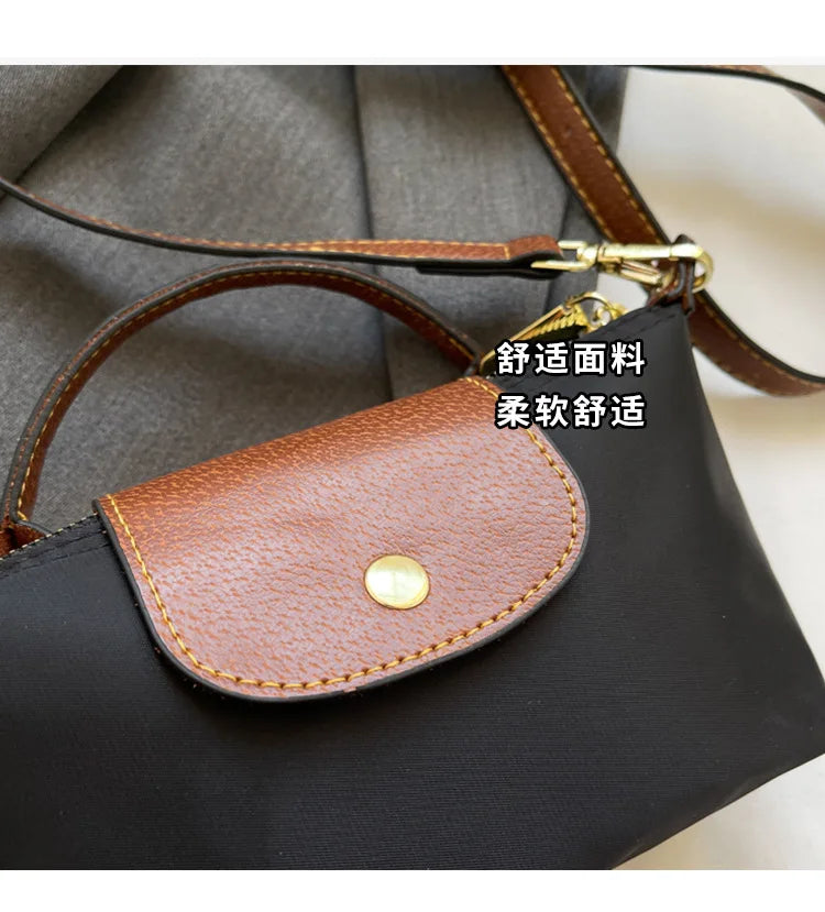 Retro Fashion Trend Hundreds of Shoulder Crossbody Women's Bag 2024 Early Spring New Niche Foreign Premium Feeling Handbag