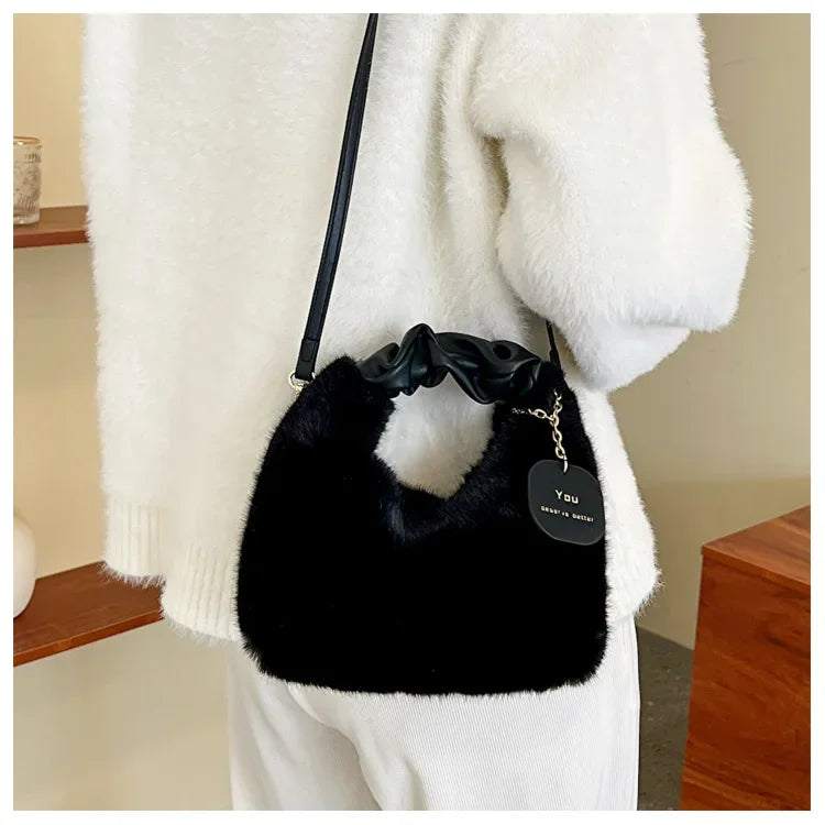 New Fashion Women Lady Shoulder Underarm Bag Solid Color Soft Plush Handbag Fluffy Totes Purse Autumn Winter Shopping Bag