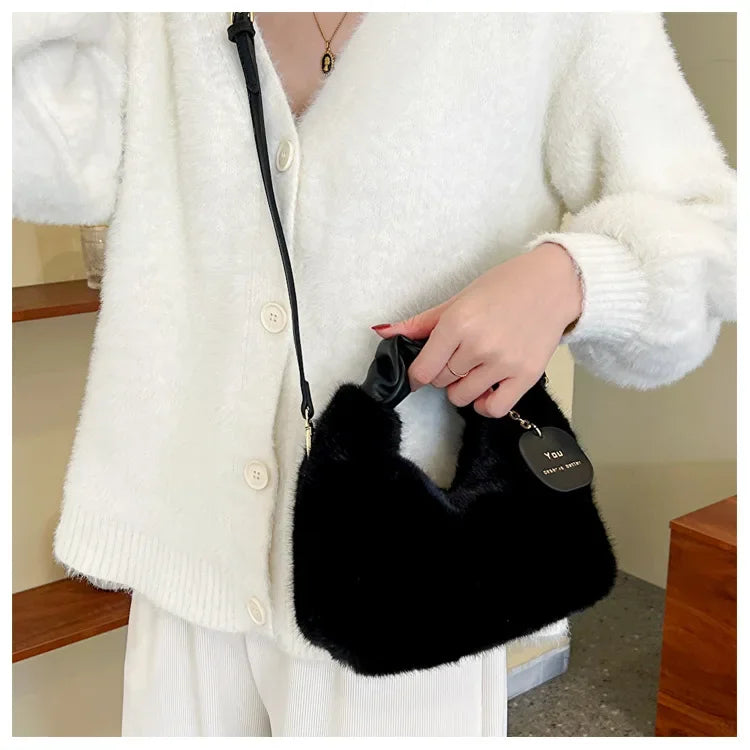 New Fashion Women Lady Shoulder Underarm Bag Solid Color Soft Plush Handbag Fluffy Totes Purse Autumn Winter Shopping Bag