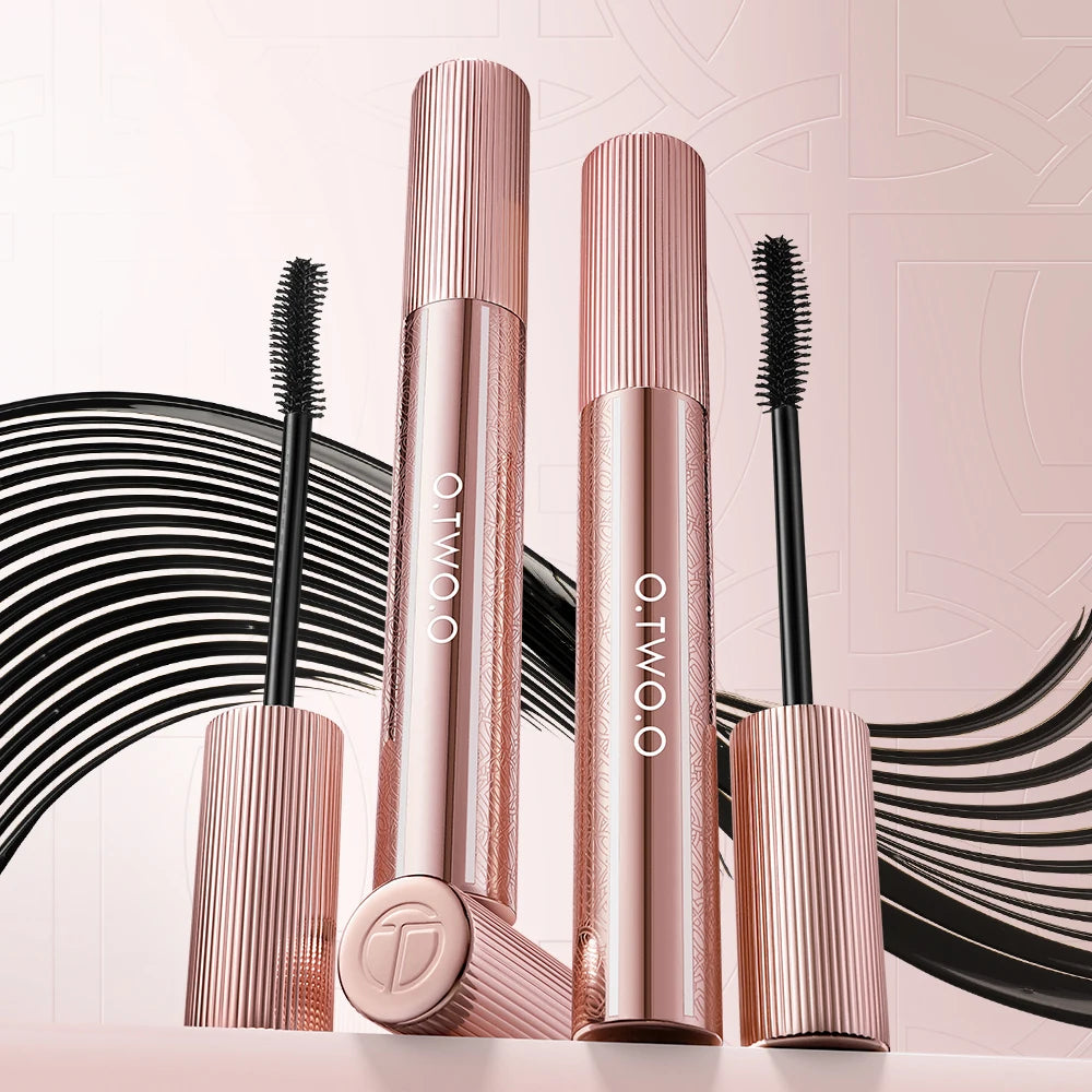 Mascara O.TWO.O 4D Waterproof Extra Volume Longue tenue Hyper-Curl Allongement des cils Cils non baveux Mascara Noir