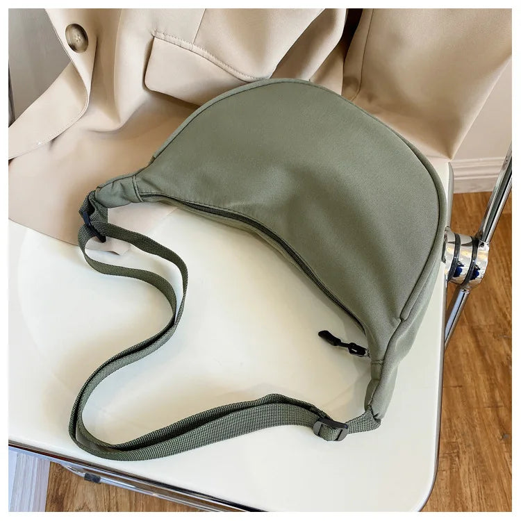 2023 New Nylon Messenger Bags Fashion Dumpling Bag for Women Nylon Crossbody Bag Half Moon Armpit Bag Large Shoulder Bags