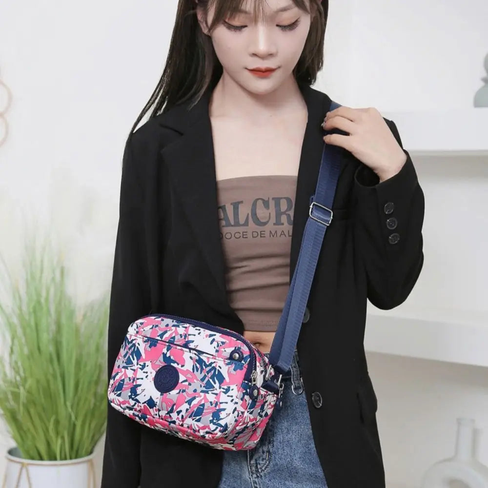 1PC Casual Crossbody Bag Fashion Large Capacity Underarm Bag Phone Bag Waterproof Tote Bags Shoulder Bag For Women