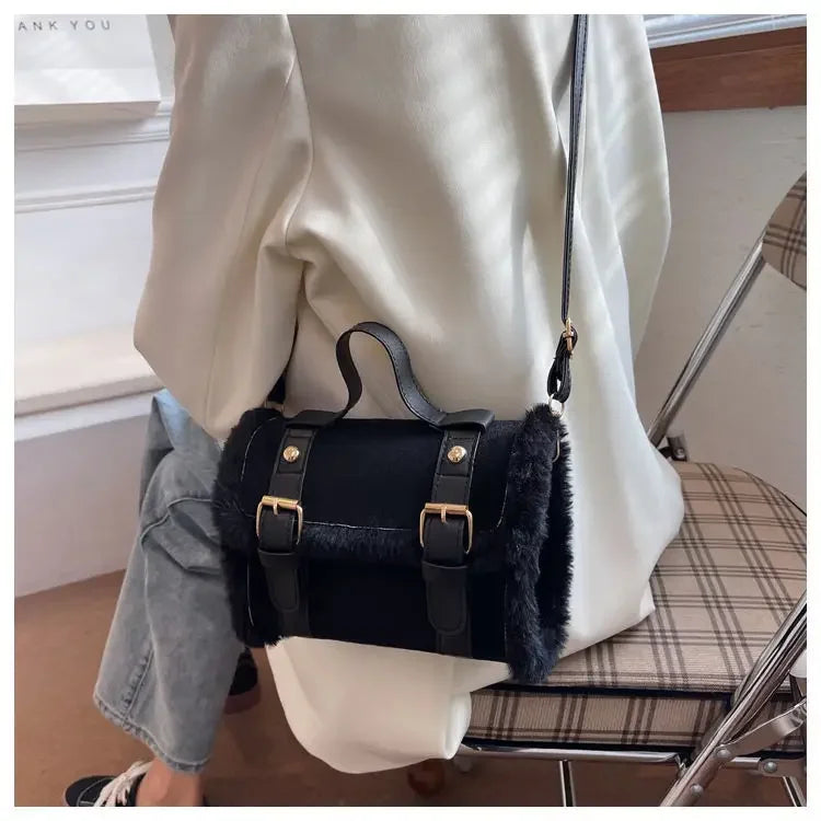 Winter Women Crossbody/shoulder Bag 2023 New Lamb Plush Velvet Bag Lady Small Square Handbag French Korea Style