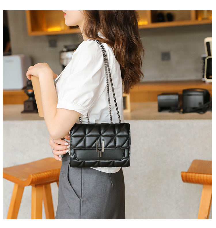 Women Luxury Designer genuine Bags Leather Chain Women Handbags Shoulder Female bag New Casual Fashion Ladies Messenger Bags