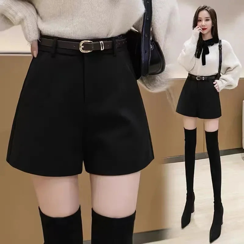 Black Woolen Shorts Women's Autumn/winter Outerwear Petite High-waisted Bell Bottoms 2023 New Slimming Base Boot Pants