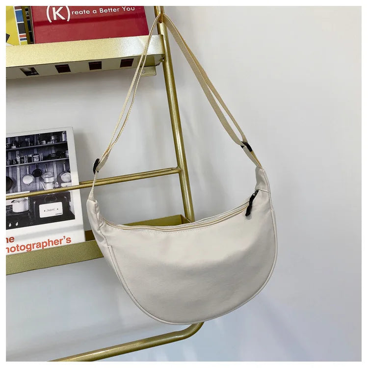 2023 New Nylon Messenger Bags Fashion Dumpling Bag for Women Nylon Crossbody Bag Half Moon Armpit Bag Large Shoulder Bags