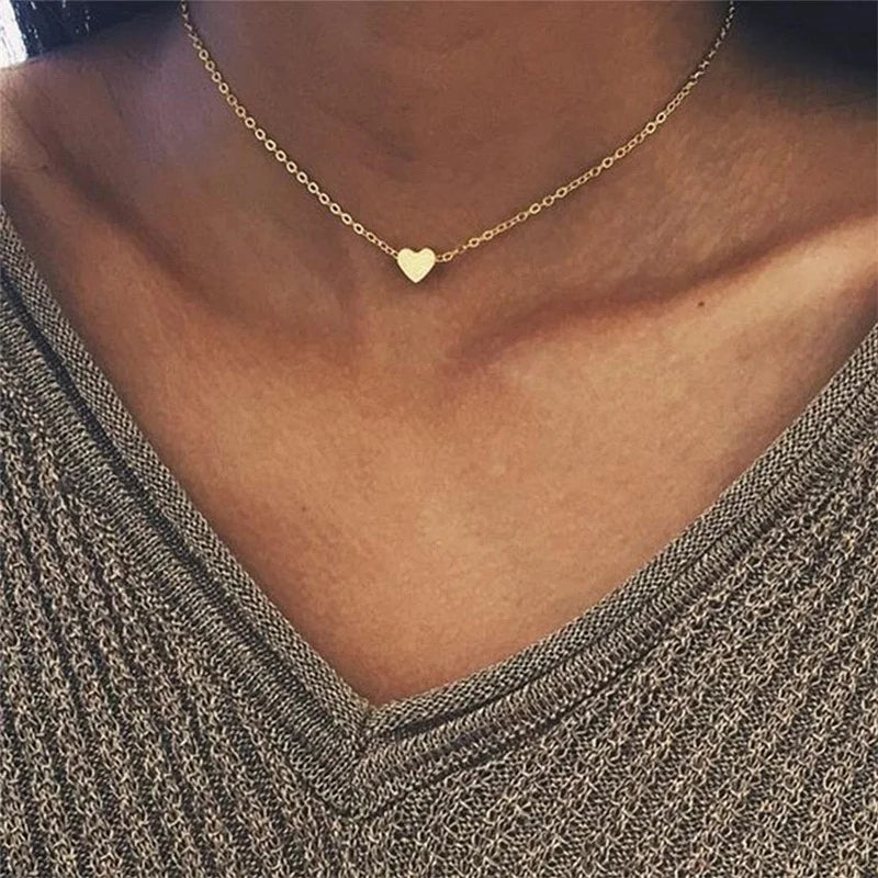 Collier avec pendentif rond en forme de triangle et de cœur pour femme, couleur or, tendance, cadeau exquis, vente en gros, livraison directe