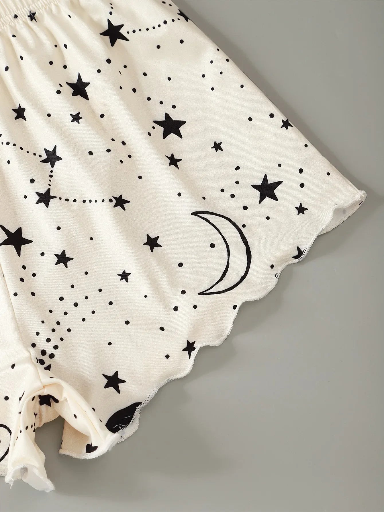 Ensemble de pyjama imprimé lettres d'été lune étoiles pour femmes, lingerie sexy sans manches, haut court avec short, ensemble de pyjama, vêtements de nuit