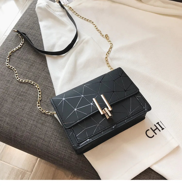 New Fashion Women Bag Over The Shoulder Small Flap Crossbody Bags Messenger Bag for Girl Handbag Ladies Phone Purse Bolso Mujer