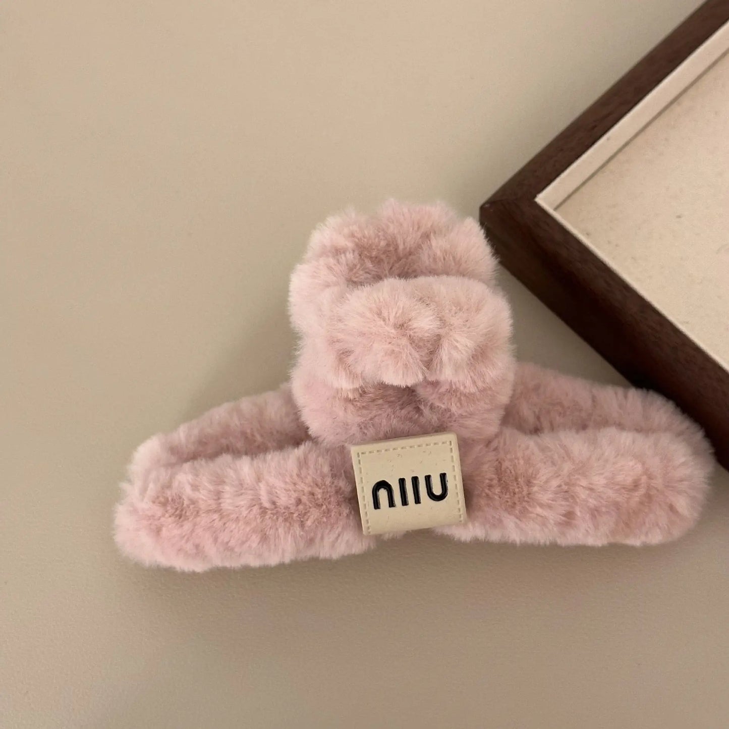 Autumn and winter new Mao Mao grab clip crab clip plush plus size hairpin back head plate hairpin coffee hair grab clip female