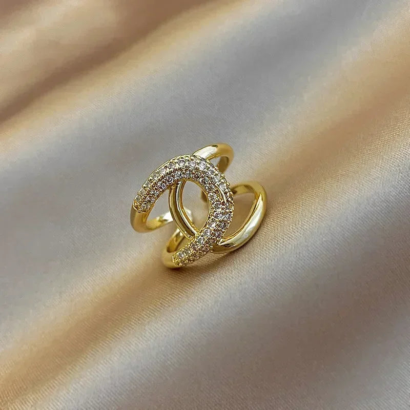 2024 Corée Nouvelle Mode Bijoux Exquis Plaqué Or 14K AAA Zircon Bague Élégante Femme Ouverture Réglable Cadeau De Mariage