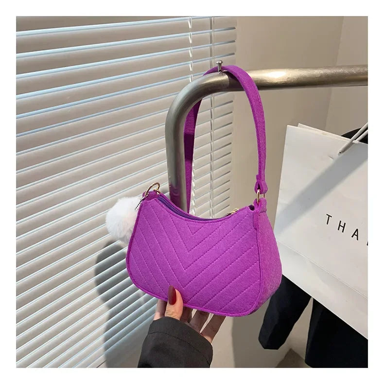 Sac à main tendance pour femmes, couleur unie, décontracté, sous les bras, pochette à bandoulière avec chaîne, sac fourre-tout en cuir pour dames