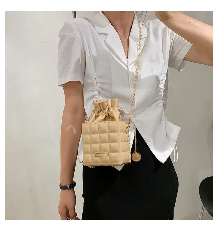 Texture Simple Checker Drawstring Crossbody Bag 2022 New Trendy Handbags  Fashion Chain Messenger One-shoulder Bags For Women