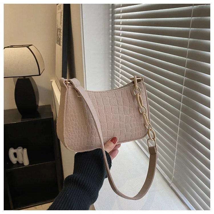 Fashion Felt Shoulder Bags for Women Women's Subaxillary Bag Design Advanced Texture Armpit Handbags Purses Crescent Saddle Bag