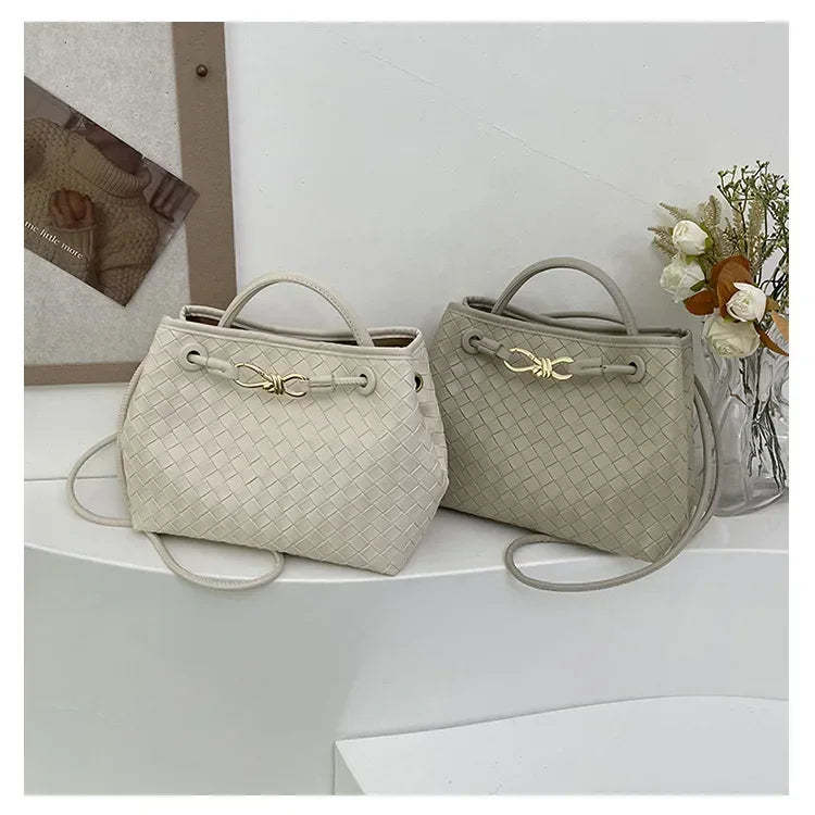 High end, large capacity handbag, women's simple woven bag, practical and versatile single shoulder crossbody bag