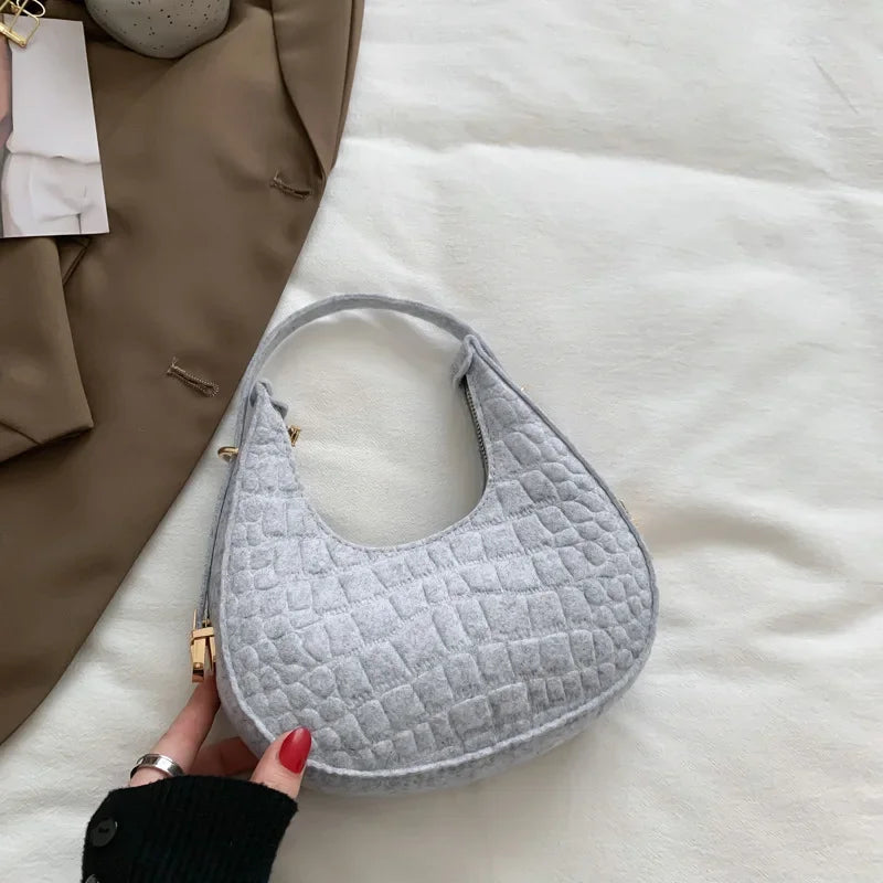 Fashion Vintage Handbags Women's Underarm Bag Korean Casual Solid Dumplings Bag Stone Pattern Felt Zipper Clutch Shoulder Bag