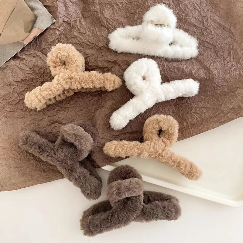 New 14cm Elegant Plush Hair Clip Claw Korean Fashion Extra Large Imitation Rabbit Plush Grab Cawl Clips Girl Hair Accessories