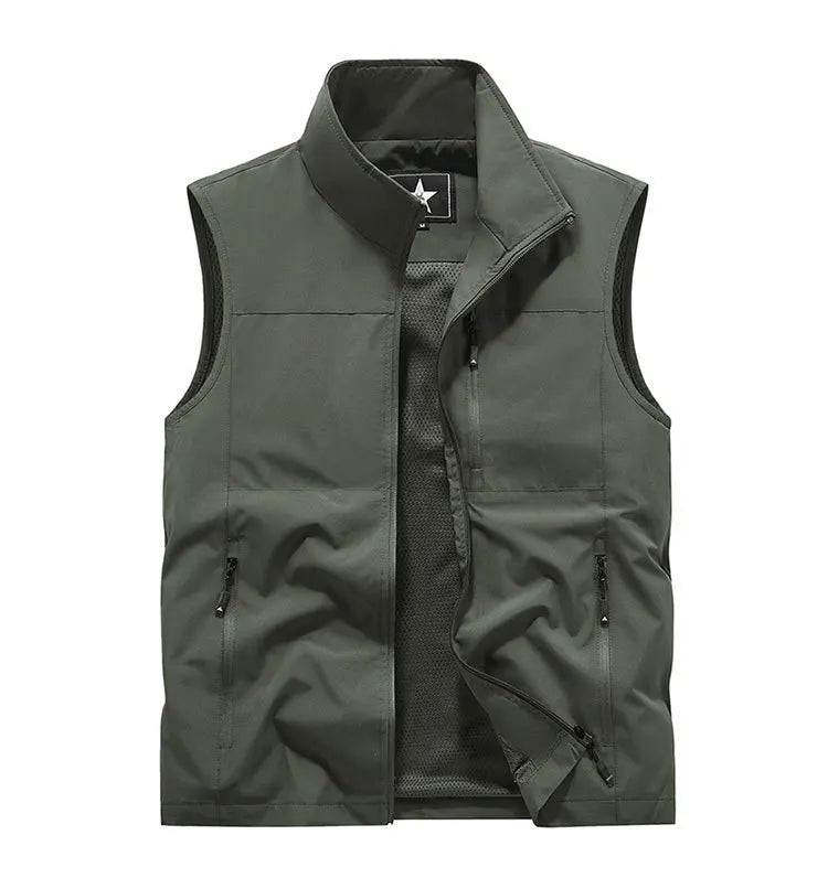 FGKKS 2024 Outdoor Casual Vest For Men Large Pocket Fashion Coat High Quality Design Hot Street Wear Vest For Men