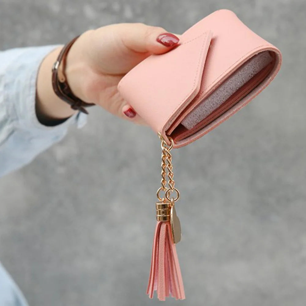 Black Wallet Short Hand-held Trend 2023 New Heart-shaped Pendant Simple Fashion Multi-functional Lychee Pattern Women's Purse