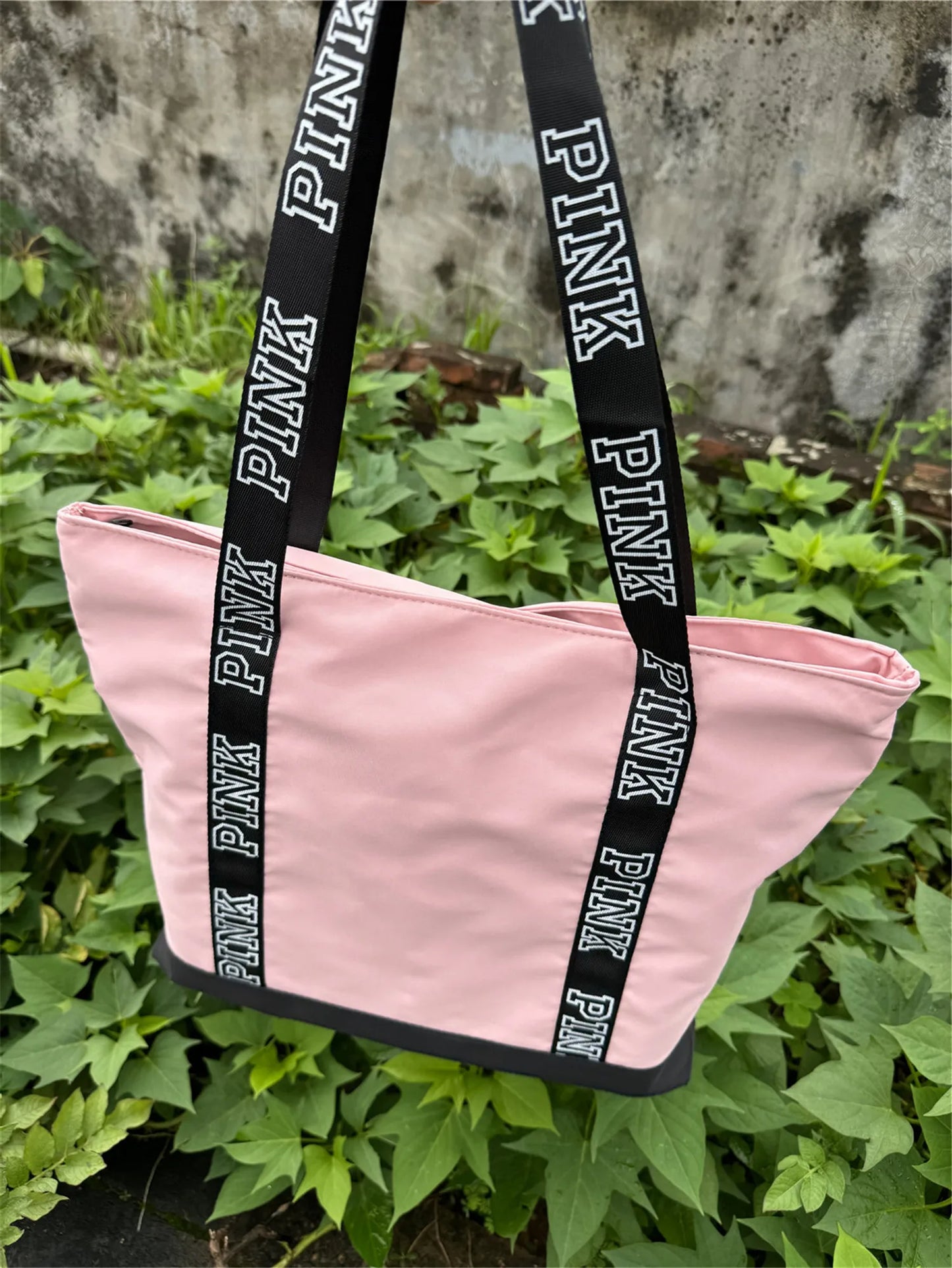 Sports Fitness Tote Bag Nylon Fabric Bags Women Handbag Pink Letter Graphic Tote Handbags Woman Shoulder Bags Casual