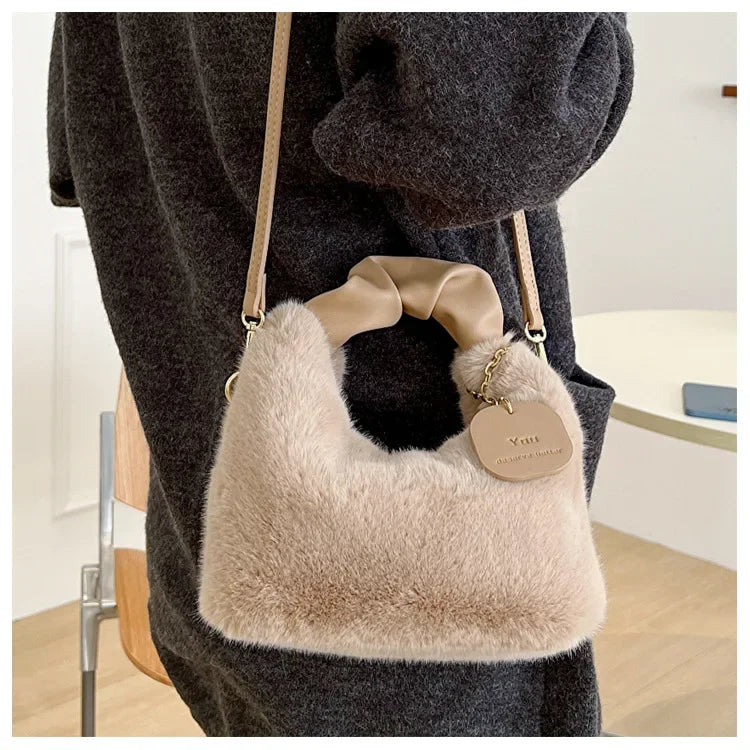 New Fashion Women Lady Shoulder Underarm Bag Solid Color Soft Plush Handbag Fluffy Totes Purse Autumn Winter Shopping Bag