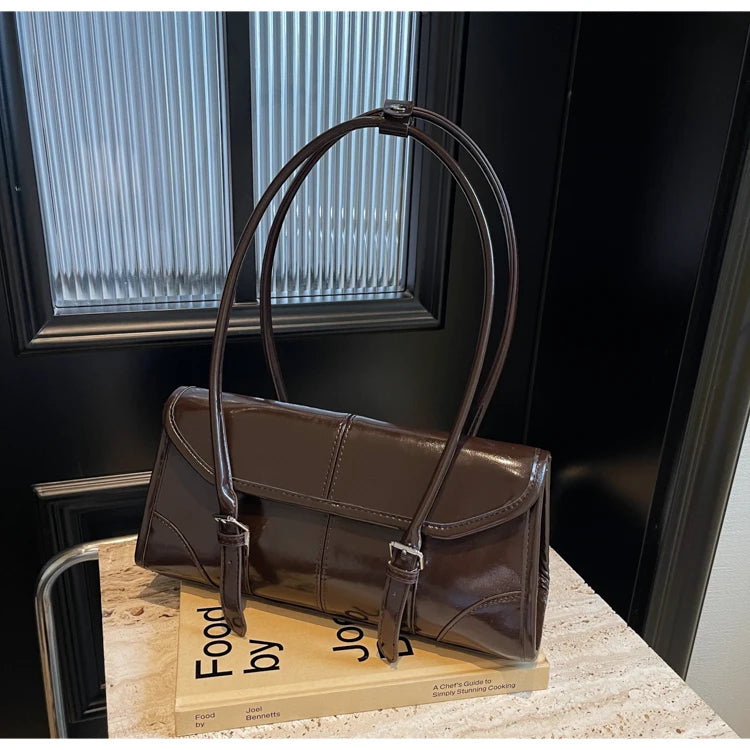 High End Burgundy Oil Wax Leather Underarm Bag Elegant Women's Magnetic Buckle Shoulder Bag Commuter Versatile Ladies Tote Bags