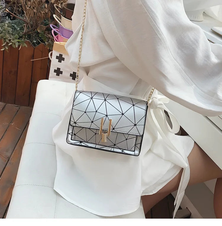 New Fashion Women Bag Over The Shoulder Small Flap Crossbody Bags Messenger Bag for Girl Handbag Ladies Phone Purse Bolso Mujer