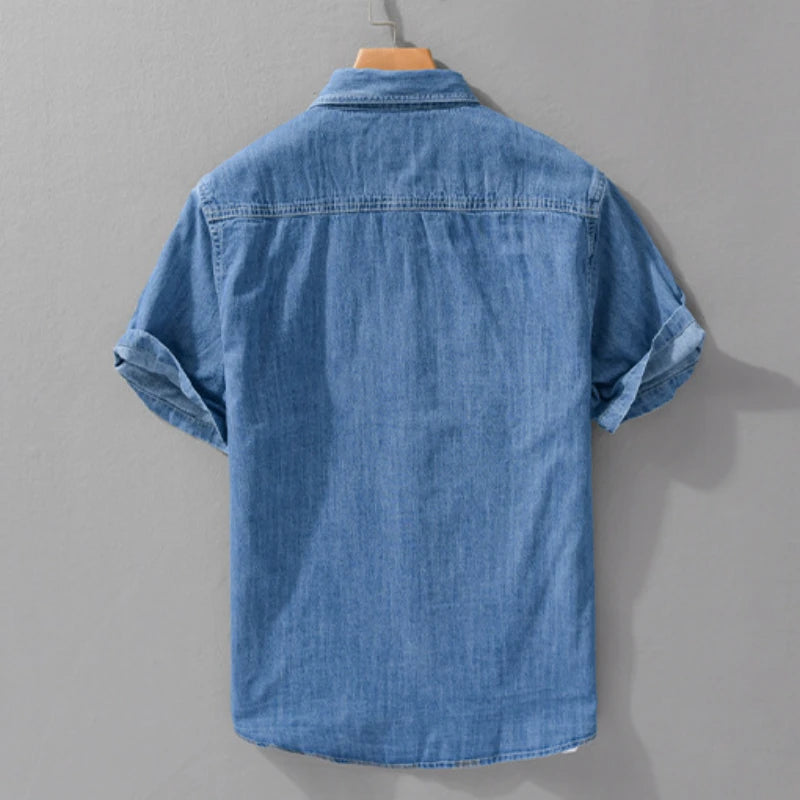 Light and Thin Summer Short-sleeved Denim Shirt for Men, Casual and Breathable, Sweat-wicking, Suitable for Daily Commuting.