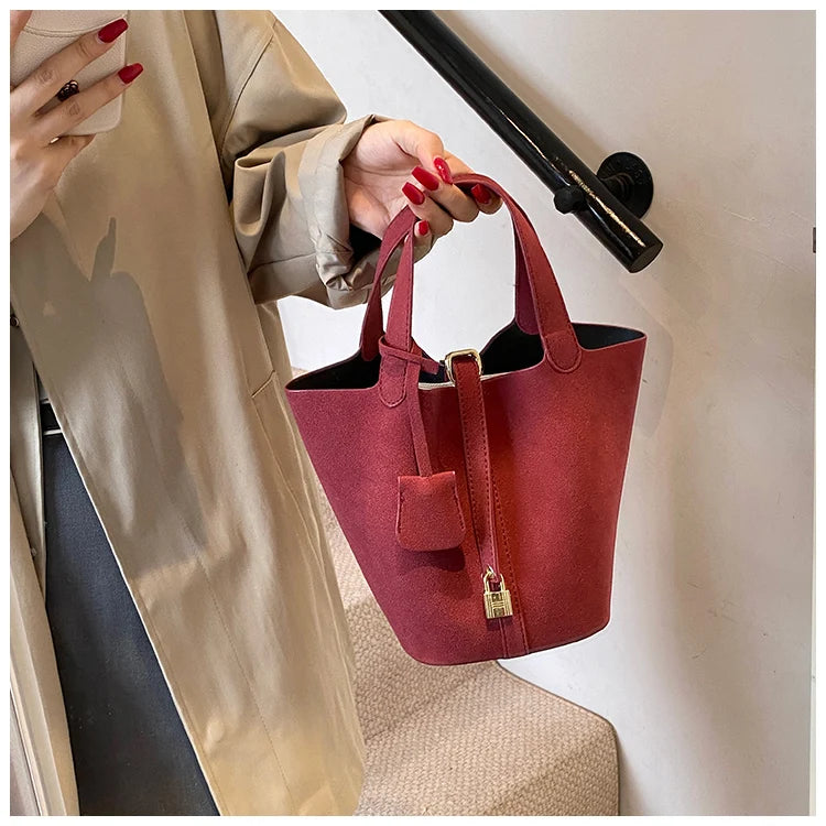 Basket Bag for Women 2024 Autumn and Winter New Frosted Bucket Bag Handbag Casual Red Wedding Bag