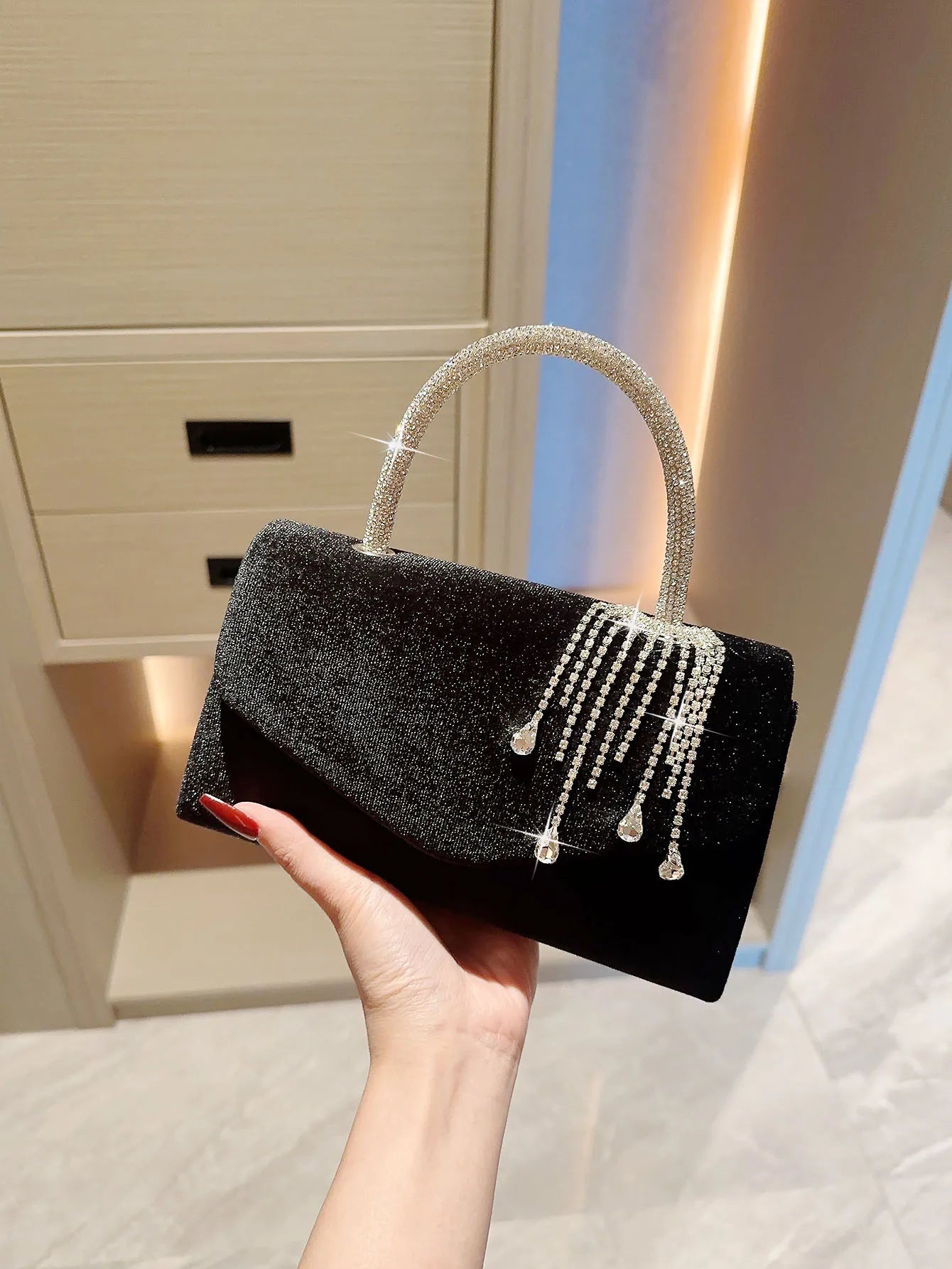 Lady Autumn Winter Vintage Velvet Flap Evening Bag Dress Tassel Handbag Banquet Bag Prom Bag Party Bag Tote Chain Bag Bridal Bag Cocktail Handbag