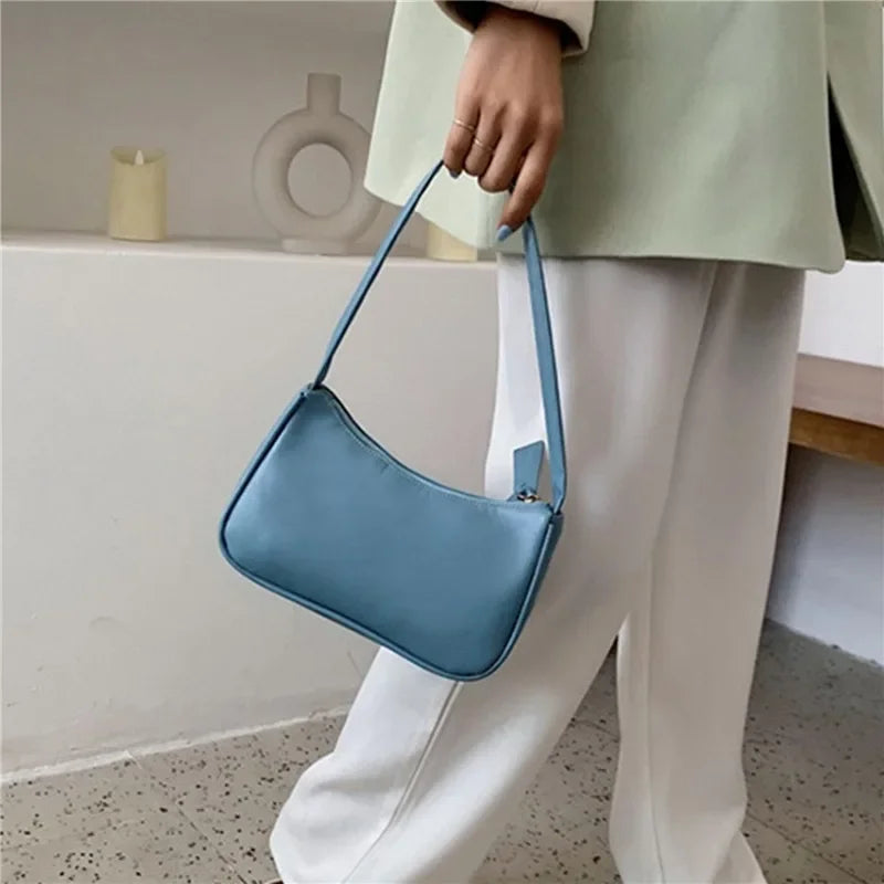 2022 Casual One Size Bag Women's Shoulder Bag Armpit Portable Bag Designer Bags Luxury Purses and Handbags Bolsos Para Mujer