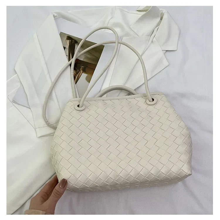 High end, large capacity handbag, women's simple woven bag, practical and versatile single shoulder crossbody bag