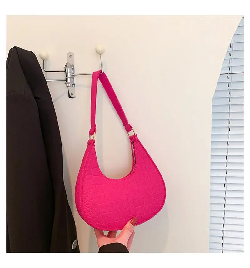 Retro Women Shoulder Bag Handbag Pure Felt Fashion Leisure Underarm Bag Crescent Saddle Bag For Ladies Advanced Armpit Bag