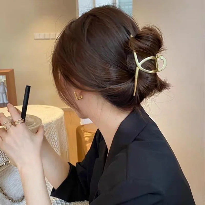 Fashion Metal Hair Claw For Women Gold Silver Color Cross Crab Hair Clip Korean Elegant Geometric Hairpin Girl Hair Accessories